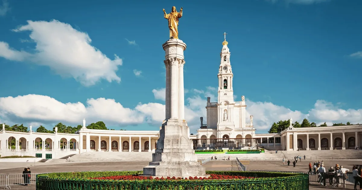 The basilica at the Sanctuary of Fátima