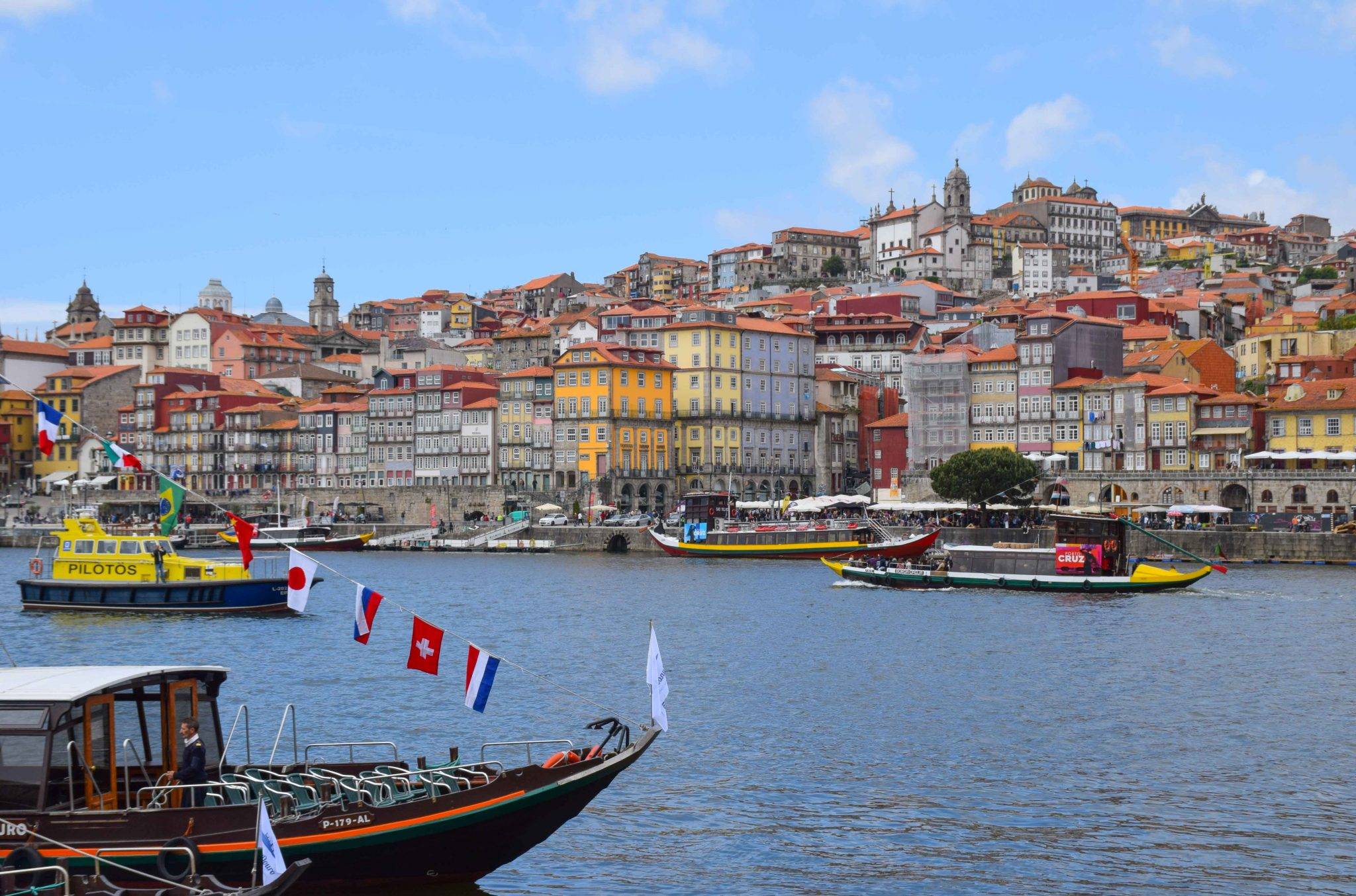 Ribeira district and the Dom Luís I Bridge in Porto